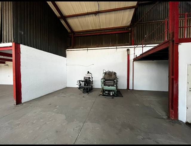 371M² WAREHOUSE TO LET IN ANDERBOLT